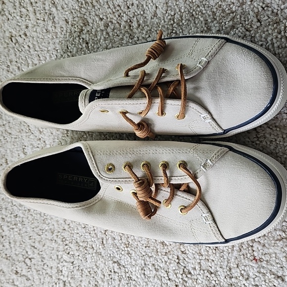 SPERRY Shoes - Picture 2 of 9